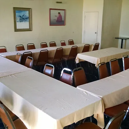 Quality Inn Taos-3