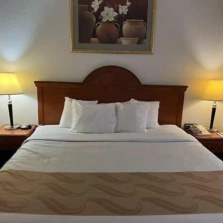 Quality Suites Altavista - Lynchburg South-3