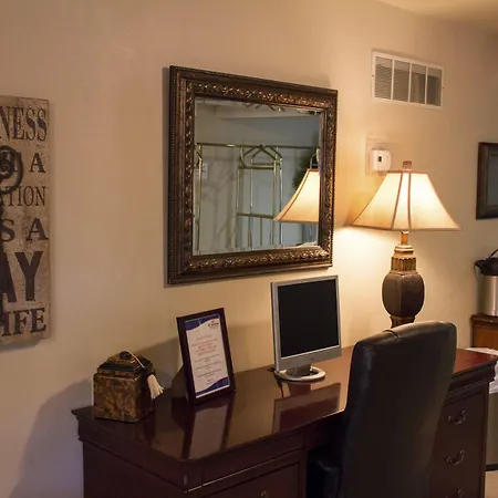 All American Inn & Suites Branson-2