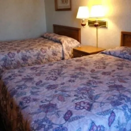 State Line Inn-3