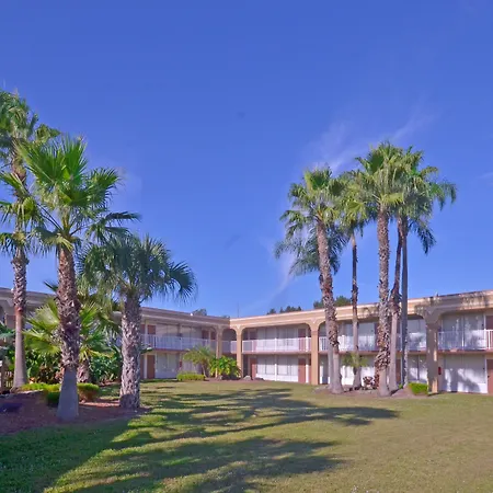 Island Hotel Of Space Coast-2