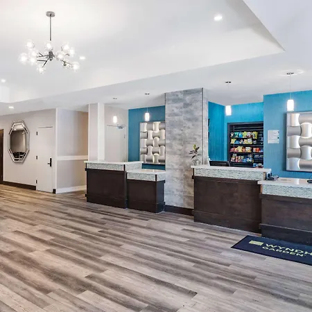 Wyndham Garden Kenosha Harborside-2
