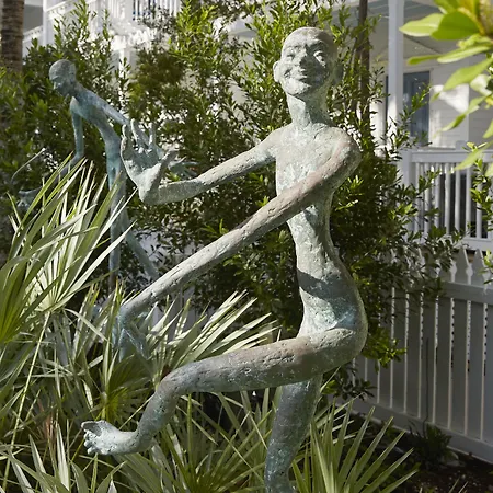 Parrot Key Hotel & Villas-2