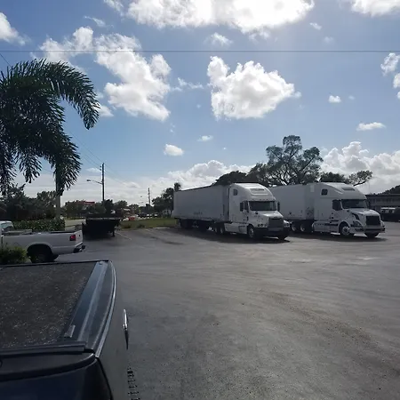 Budgetel Inn Pompano Beach-2