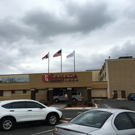 Ramada Plaza By Wyndham Charlotte South End Airport-2