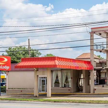 Econo Lodge Atlanta College Park-2