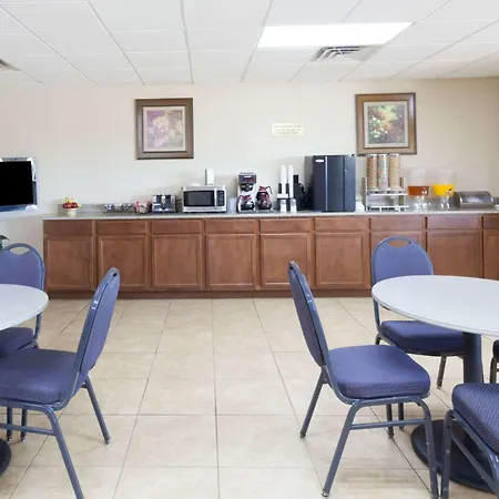 Knights Inn Murfreesboro-2