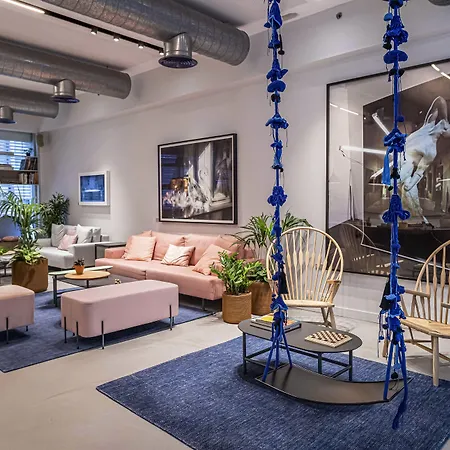 Artist Hotel - An Atlas Boutique Hotel-3