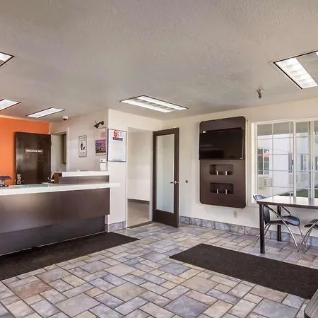 Motel 6-The Dalles, Or-2