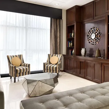 Doubletree By Hilton Milwaukee/Brookfield-3
