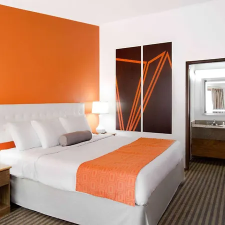 Howard Johnson By Wyndham Wilmington-2