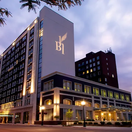 Hotel Blackhawk, Autograph Collection-3