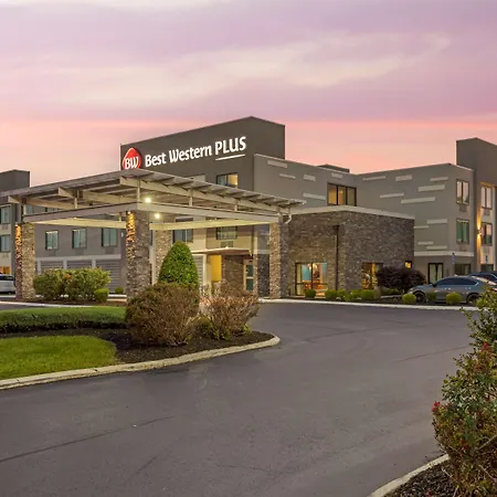 Best Western Plus Bowling Green-3