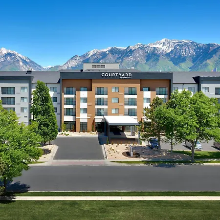 Courtyard By Marriott Salt Lake City Sandy-3