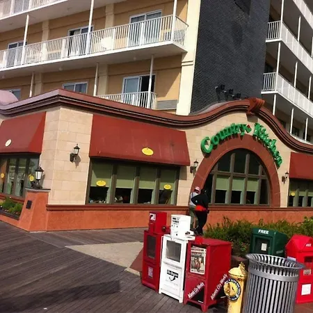 Days Inn By Wyndham Atlantic City Oceanfront-Boardwalk-3