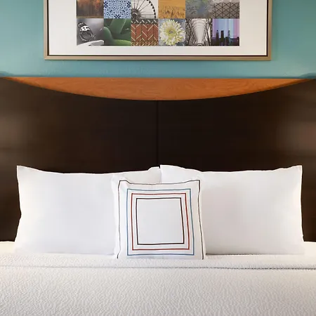 Fairfield Inn & Suites Lima-3