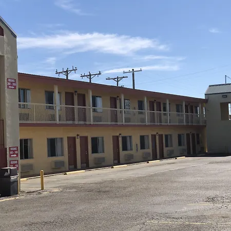 Lone Star Inn-2