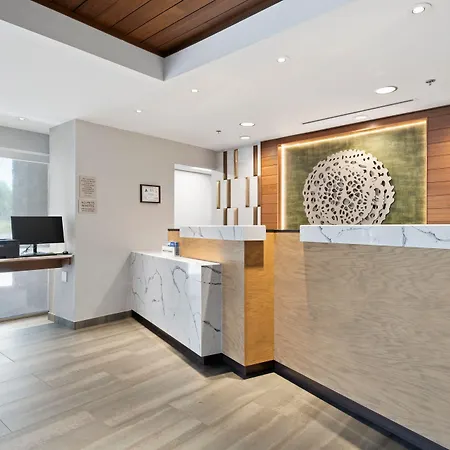 Fairfield Inn & Suites By Marriott Hickory-2