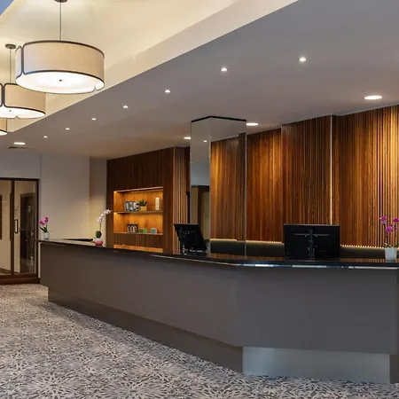 Stratford Manor Hotel-3