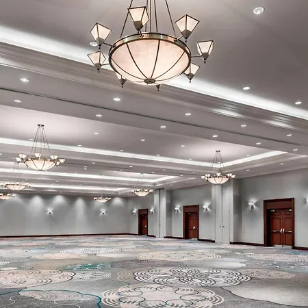 Sheraton Toronto Airport Hotel & Conference Centre-3