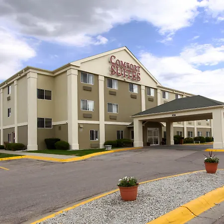 Comfort Suites Lincoln North-3