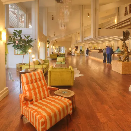 Ashland Hills Hotel & Suites-3