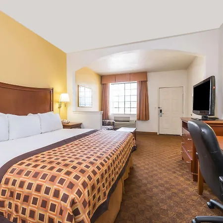 Americas Best Value Inn & Suites Fort Worth South-2