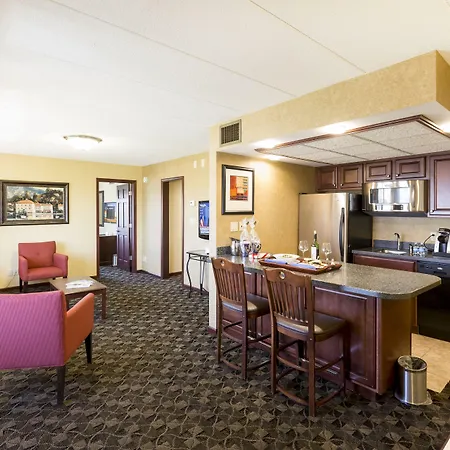 The Boulevard Inn And Bistro-2