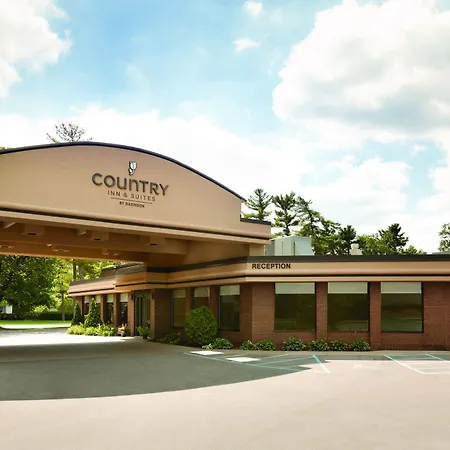 Country Inn & Suites By Radisson, Traverse City, Mi-2