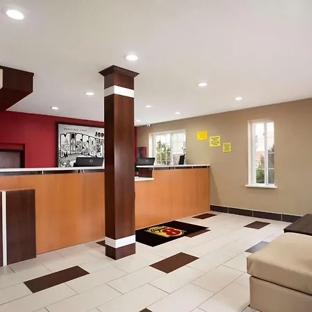 Super 8 By Wyndham Joplin-2