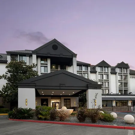 Courtyard By Marriott Santa Rosa-3