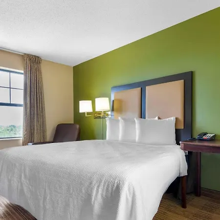 Extended Stay America Suites - Detroit - Dearborn-3