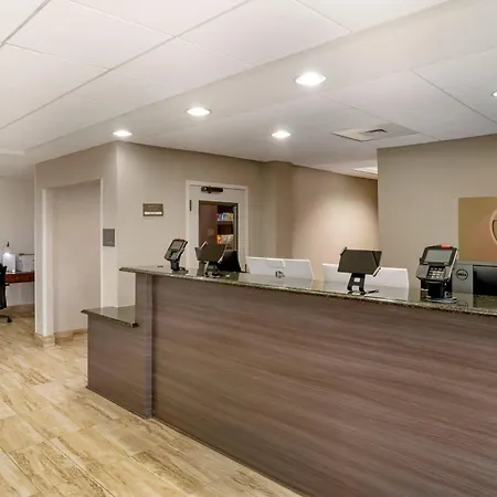 Comfort Suites Near Birkdale Village- Huntersville-2