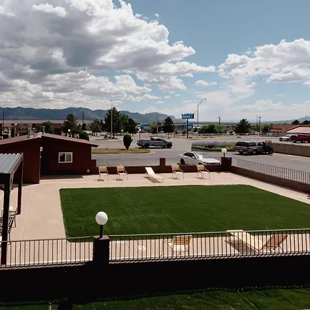 Econo Lodge Cortez Near Mesa Verde-2