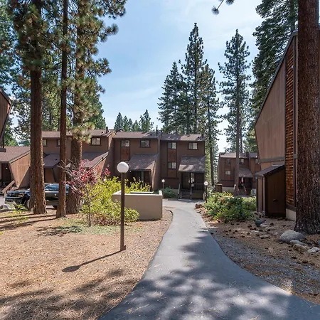 Club Tahoe Resort-2