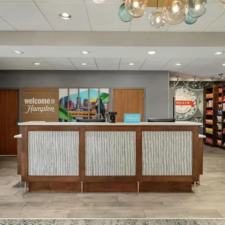 Hampton Inn & Suites By Hilton Tampa Busch Gardens Area-2