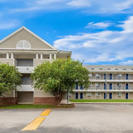 Birch Hill Suites - Lakeland-2