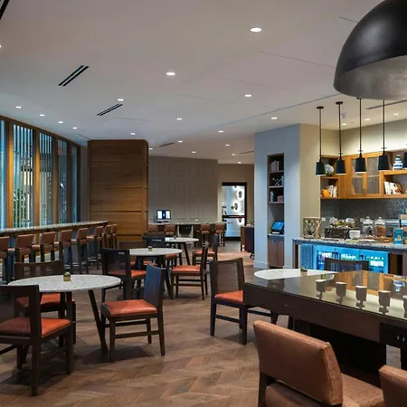 Renaissance Columbus Westerville-Polaris Hotel-2
