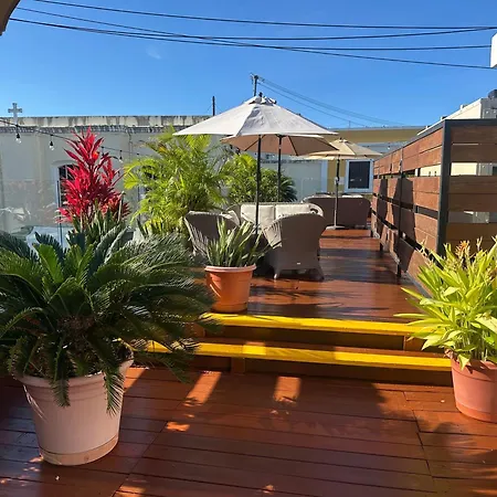352 Boutique Guest House-2