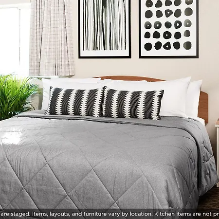 Intown Suites Extended Stay Carrollton Tx - Westgrove Drive-2