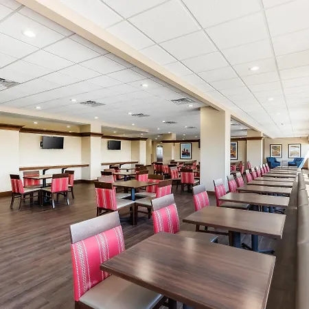 Comfort Inn & Suites Event Center-2