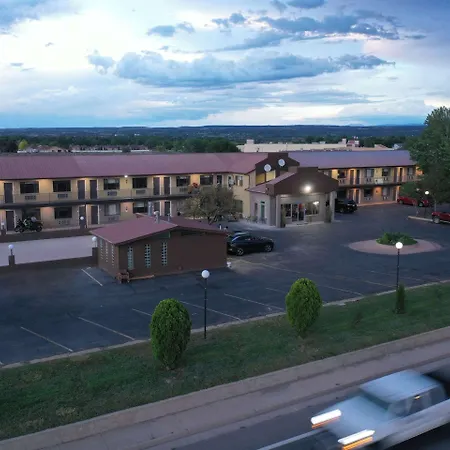 Econo Lodge Cortez Near Mesa Verde-3