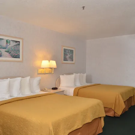Econo Lodge San Antonio South-3