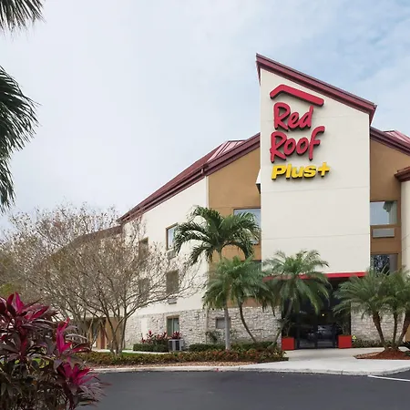 Red Roof Inn Plus+ West Palm Beach-2