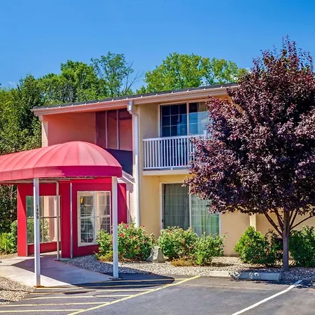 Homespring Inn & Studios - Hartford South - Rocky Hill-2