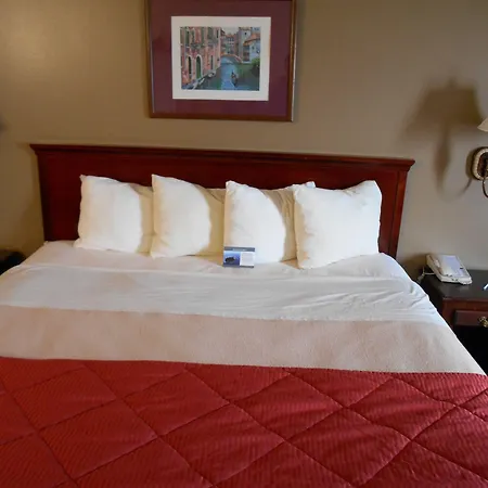 Rest Inn Fort Smith-3