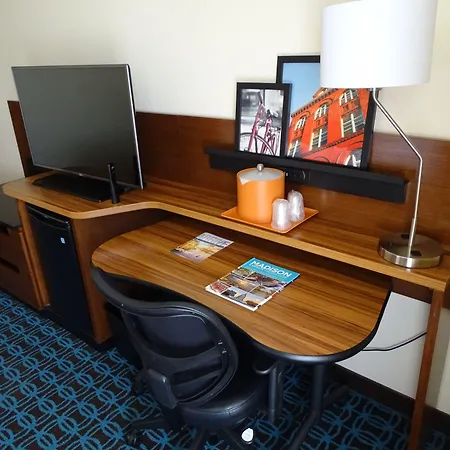 Fairfield Inn & Suites By Marriott Madison West/Middleton-2