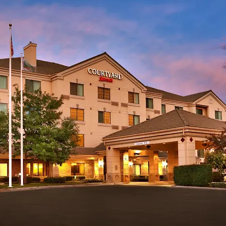 Best Western Plus Provo University Inn-3
