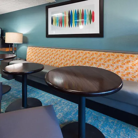 Drury Inn & Suites Columbia Stadium Boulevard-2