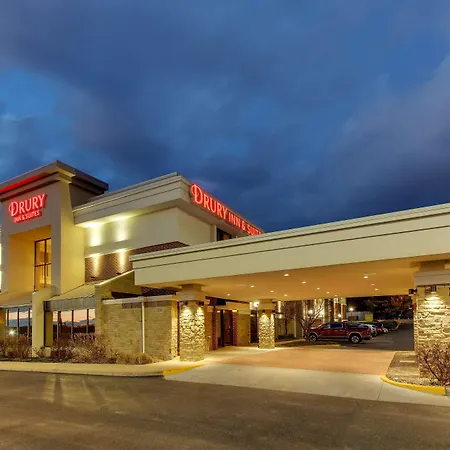 Drury Inn & Suites Poplar Bluff-2